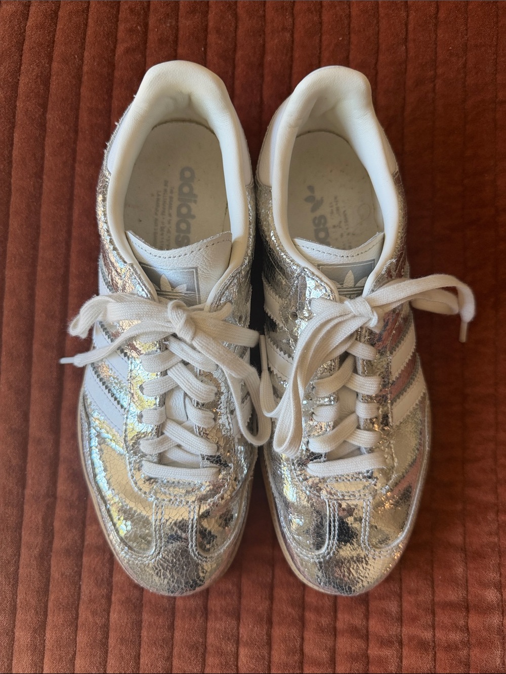 ADIDAS Women’s Silver Metallic Cracked Leather Samba OG Lace-Up Sneakers
